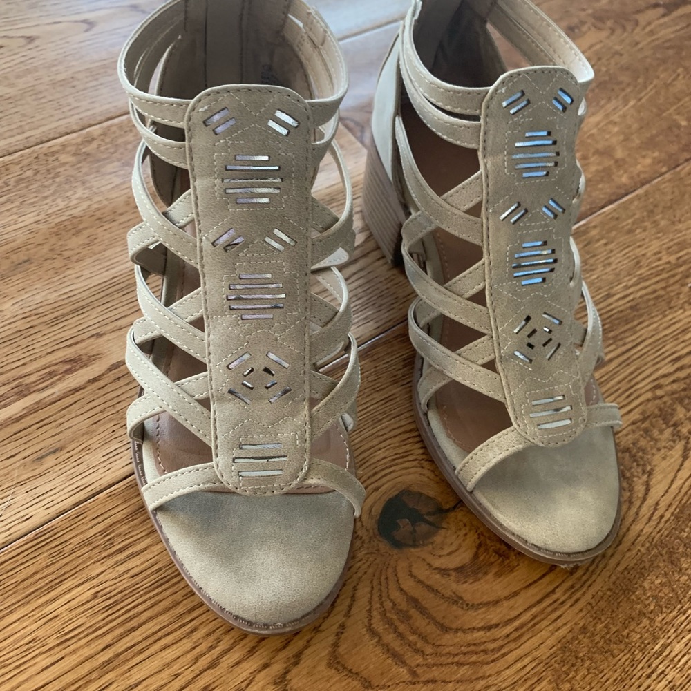 Girl Gladiator Wedge